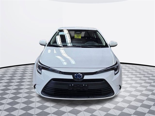Used 2024 Toyota Corolla LE with VIN JTDBCMFE2R3048363 for sale in Northfield, Minnesota