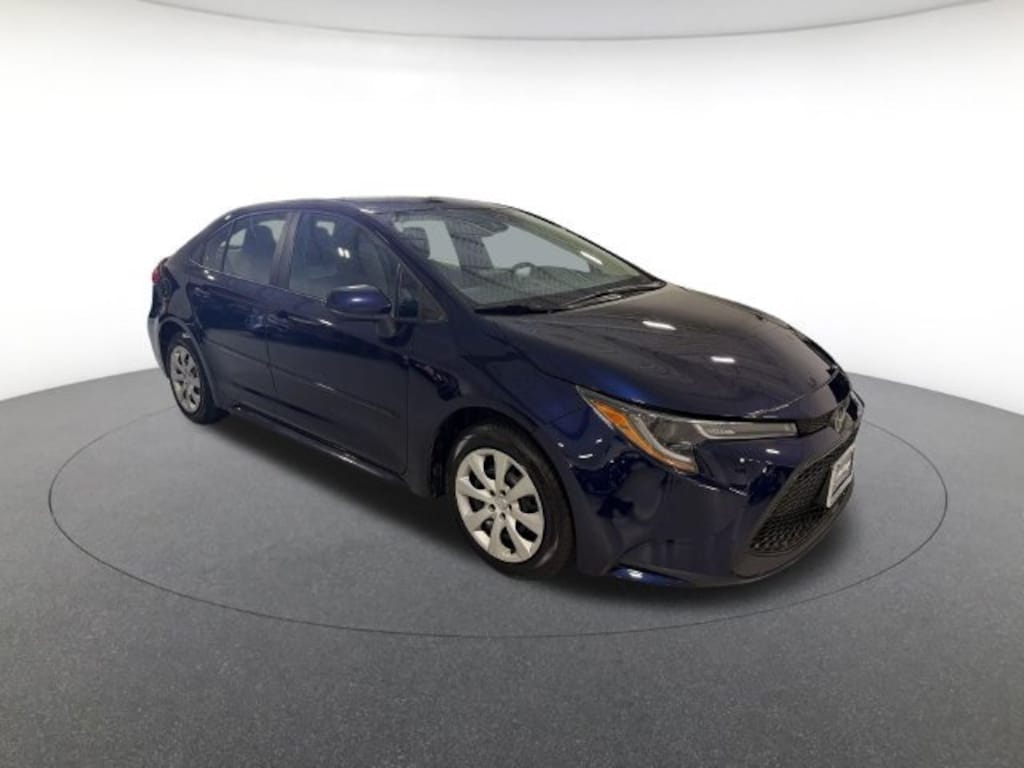 Used 2022 Toyota Corolla LE Sedan