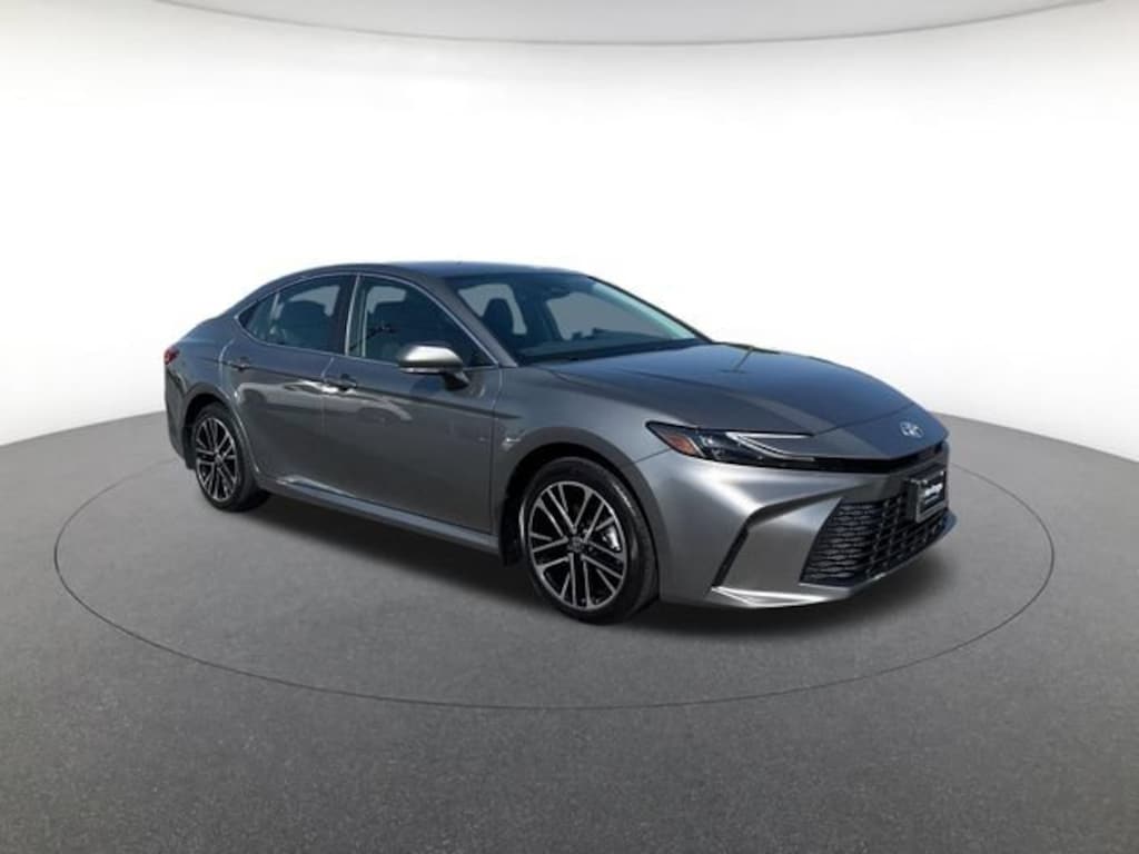 Used 2025 Toyota Camry XLE Sedan