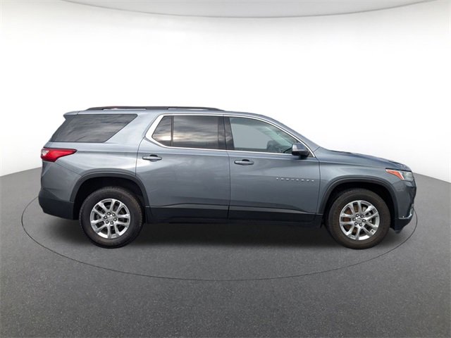 2021 Chevrolet Traverse photo 3