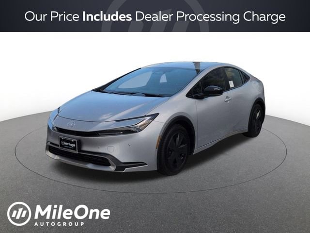 2026 Toyota Prius SE's photo