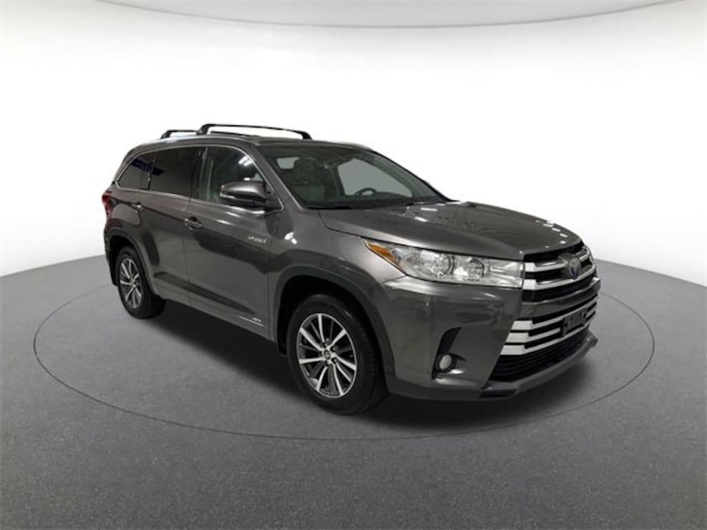 Used 2017 Toyota Highlander Hybrid XLE Sport Utility