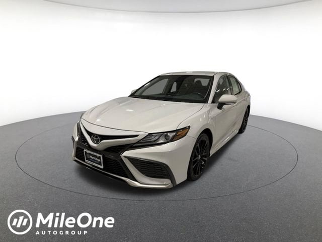 2024 Toyota Camry Sedan 