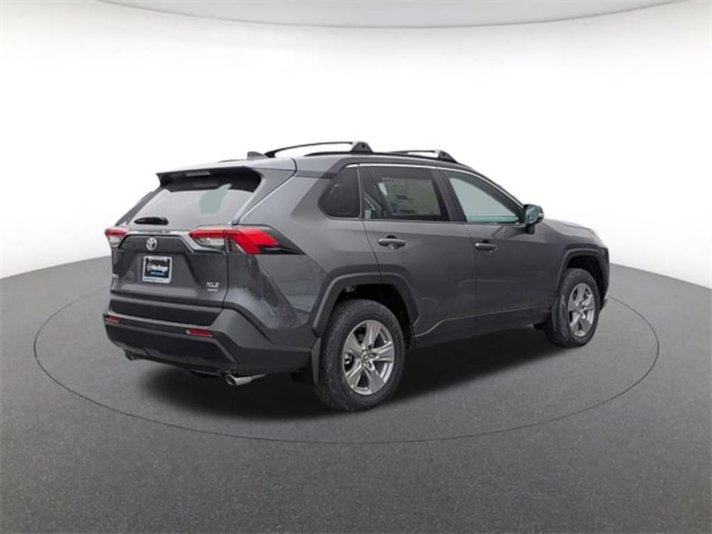 New 2025 Toyota RAV4 XLE SUV