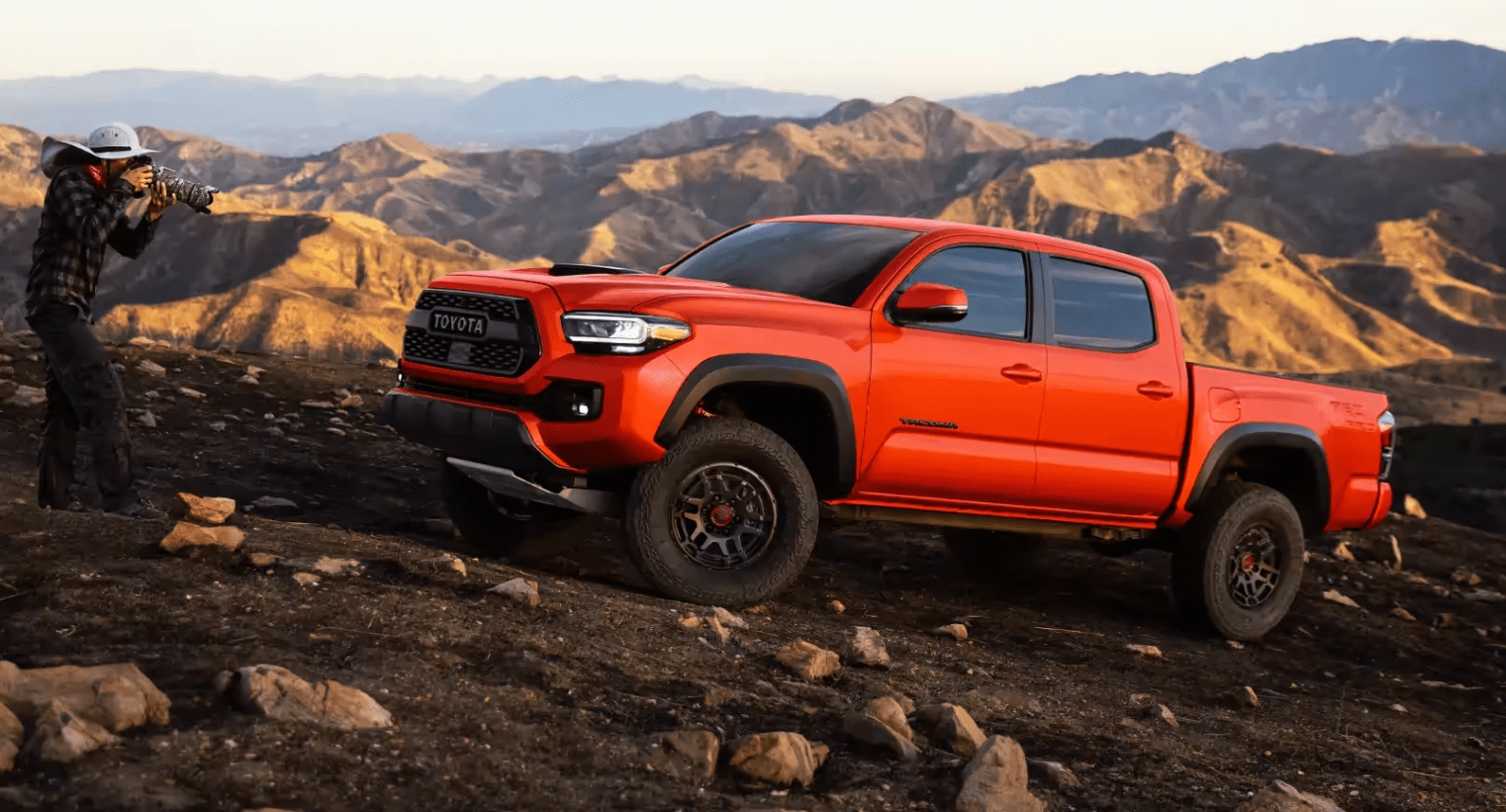 2023_Toyota_Tacoma_exterior_red.PNG