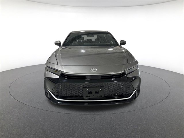 2025 Toyota Crown XLE photo 2