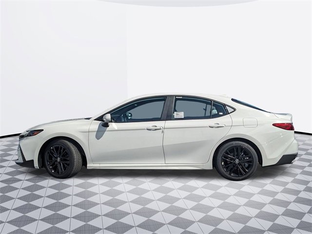 2025 Toyota Camry SE photo 2