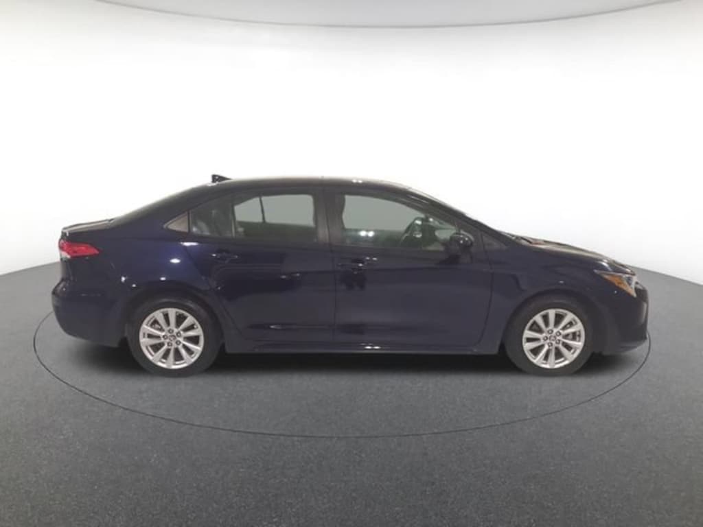 Used 2023 Toyota Corolla LE Sedan