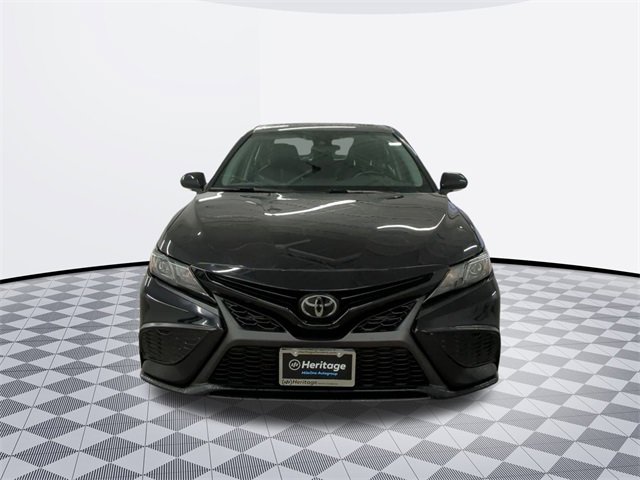 Used 2022 Toyota Camry SE with VIN 4T1G11AK4NU677386 for sale in Owings Mills, MD