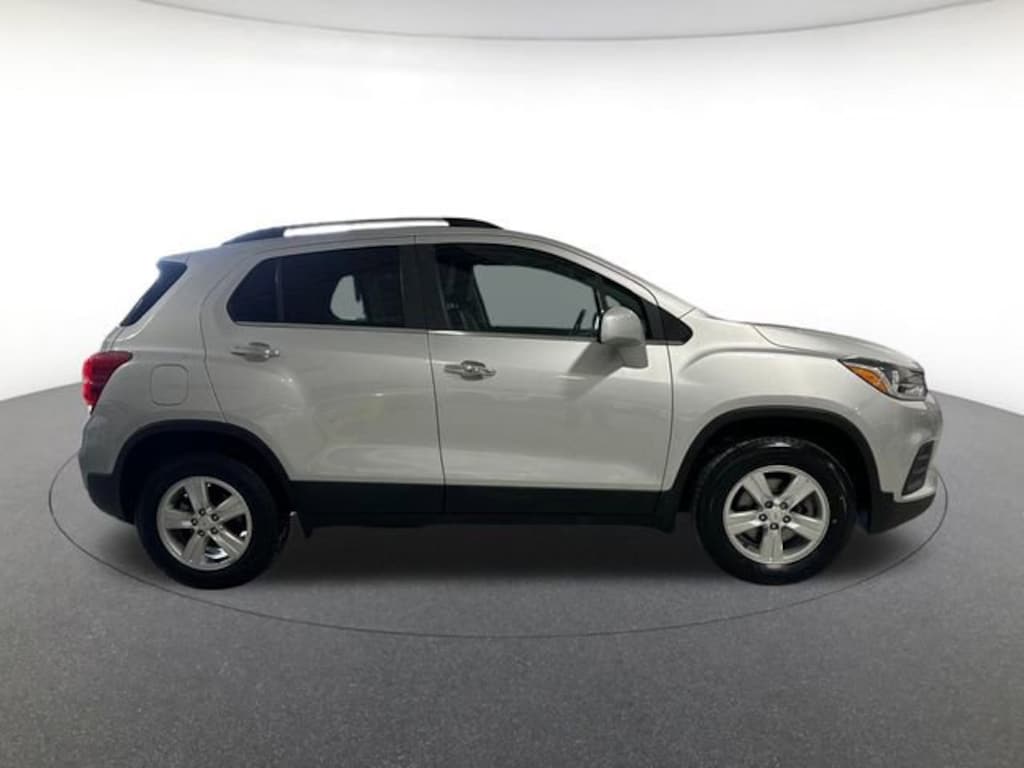 Used 2020 Chevrolet Trax LT Sport Utility