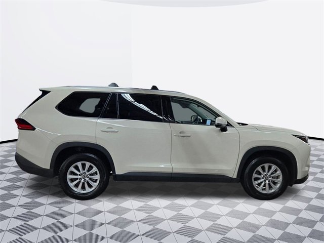 2024 Toyota Grand Highlander XLE photo 4