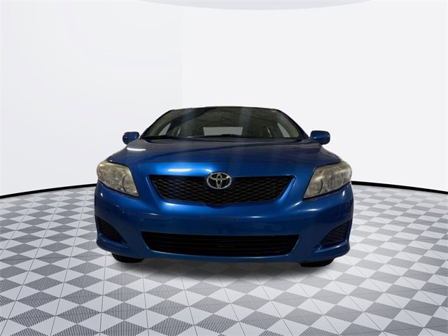 2010 Toyota Corolla LE photo 2