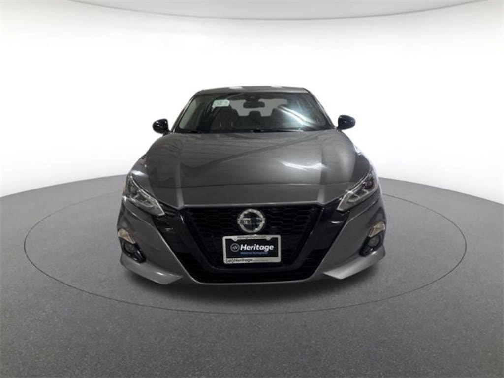Used 2022 Nissan Altima 2.5 SR Sedan