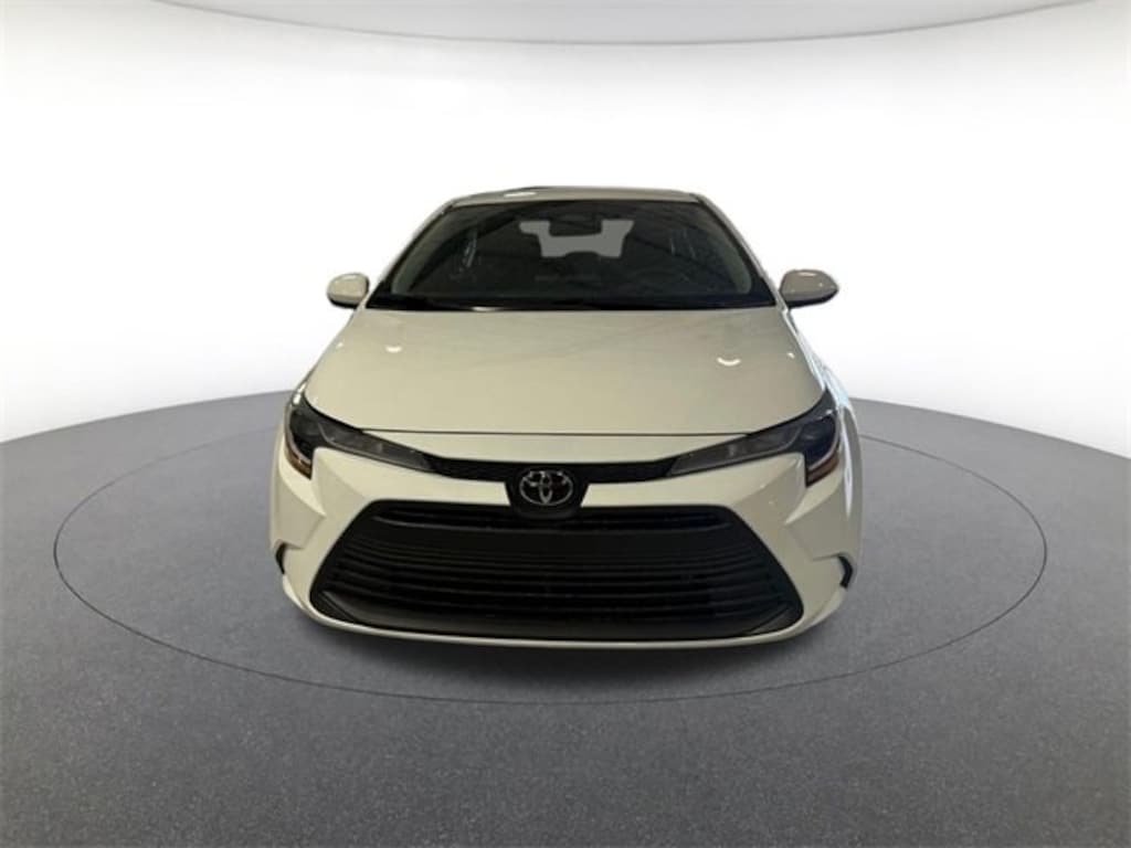Used 2025 Toyota Corolla LE Sedan