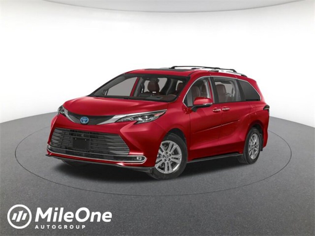 New 2025 Toyota Sienna Platinum Van Passenger Van