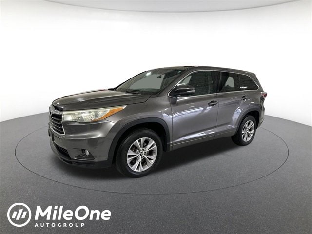 2016 Toyota Highlander LE