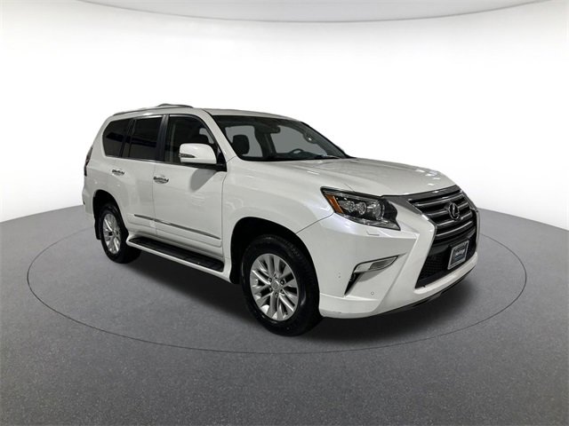 2019 Lexus GX 460 photo 3