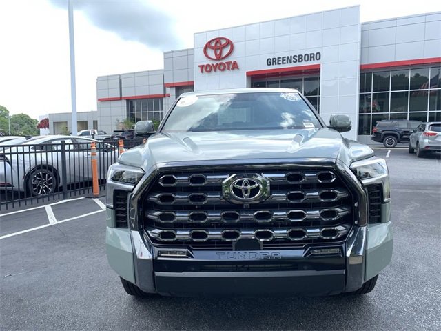 2025 Toyota Tundra Platinum photo 3