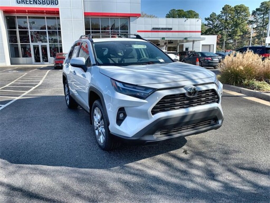 New 2025 Toyota RAV4 XLE Premium XLE PREM FWD SUV