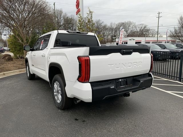 2026 Toyota Tundra SR5 - Photo 6