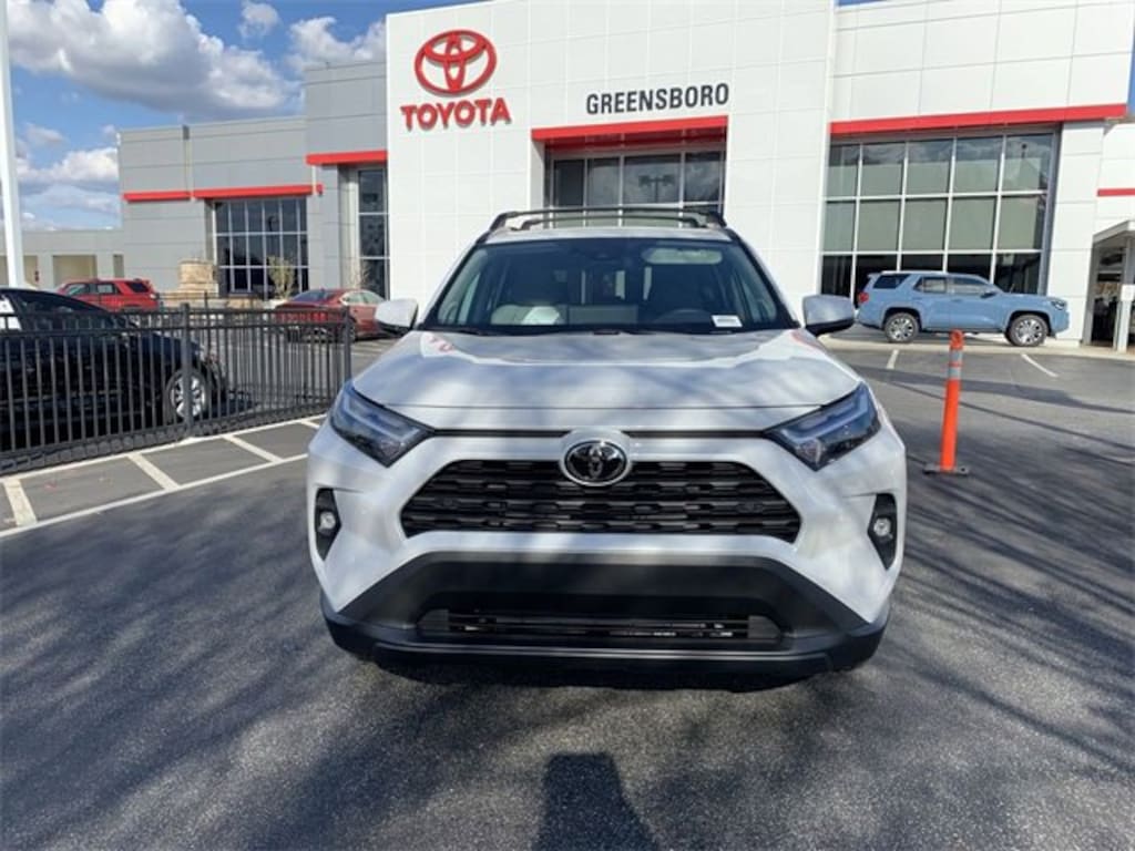 New 2025 Toyota RAV4 XLE Premium XLE PREM FWD SUV