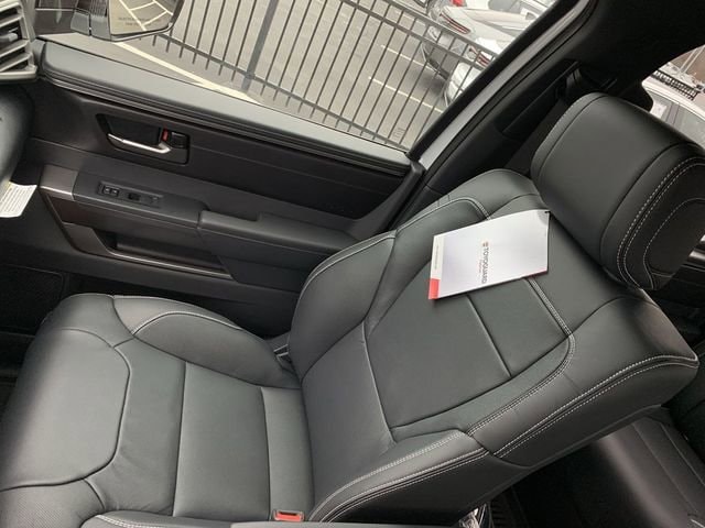 2026 Toyota Tundra SR5 - Photo 30