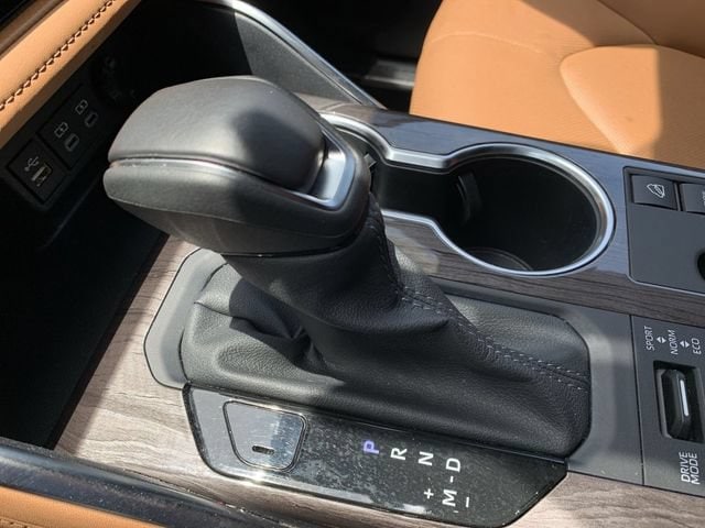2025 Toyota Highlander Platinum - Photo 25