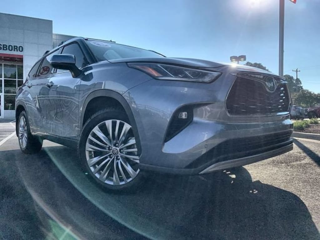Certified 2024 Toyota Highlander Platinum Sport Utility
