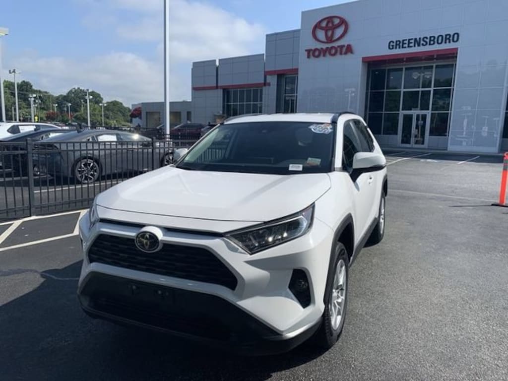Used 2021 Toyota RAV4 XLE Sport Utility
