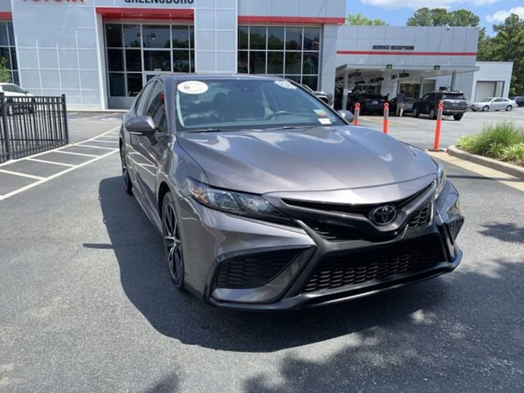 Used 2024 Toyota Camry SE Sedan