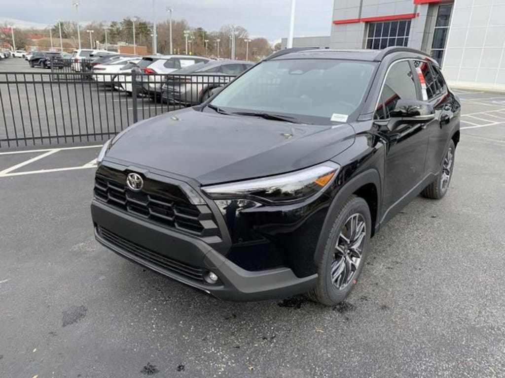 Used 2026 Toyota Corolla Cross XLE Sport Utility