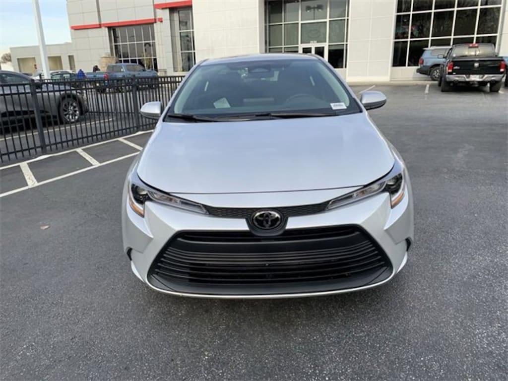 New 2026 Toyota Corolla LE LE