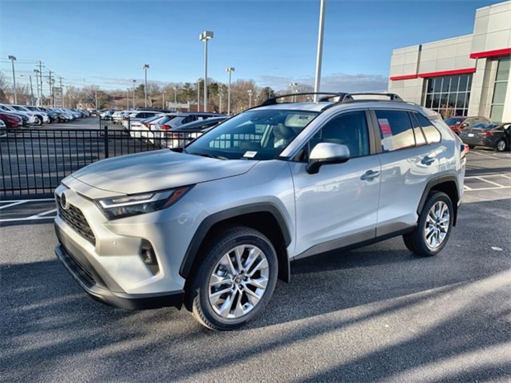New 2025 Toyota RAV4 XLE Premium XLE PREM FWD SUV