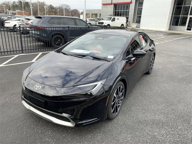 2026 Toyota Prius XSE's photo