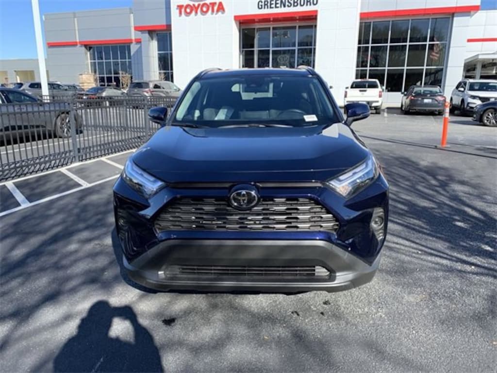 New 2025 Toyota RAV4 Hybrid XLE XLE AWD SUV