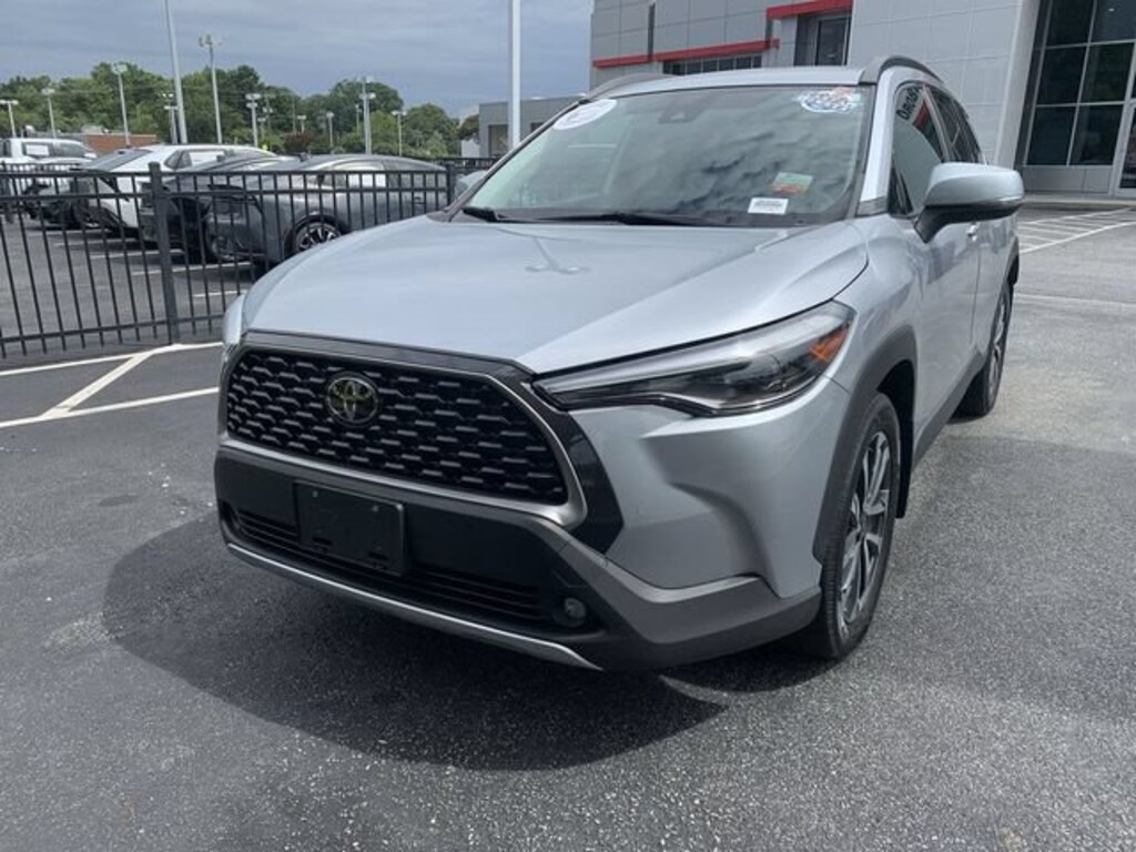 Certified 2022 Toyota Corolla Cross XLE Sport Utility