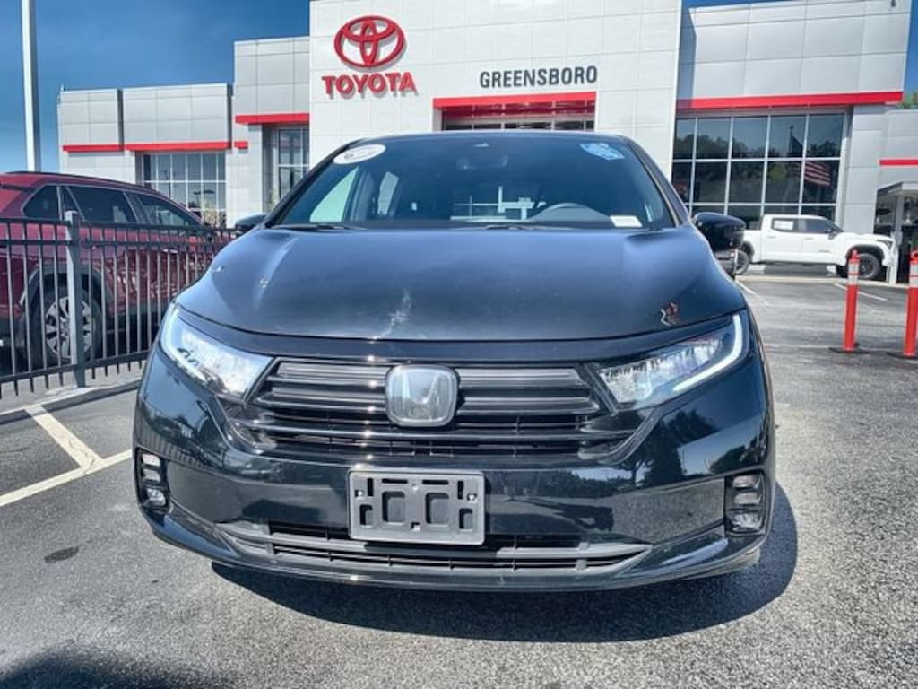 Used 2023 Honda Odyssey Sport Passenger Van