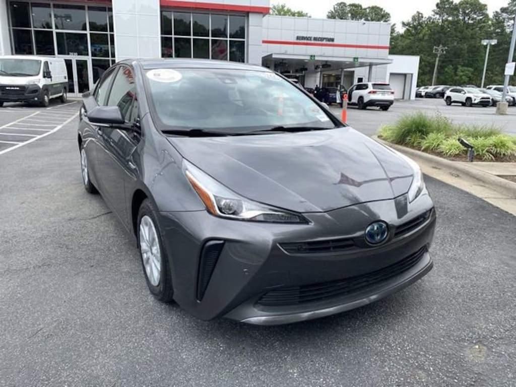 Used 2019 Toyota Prius LE Hatchback