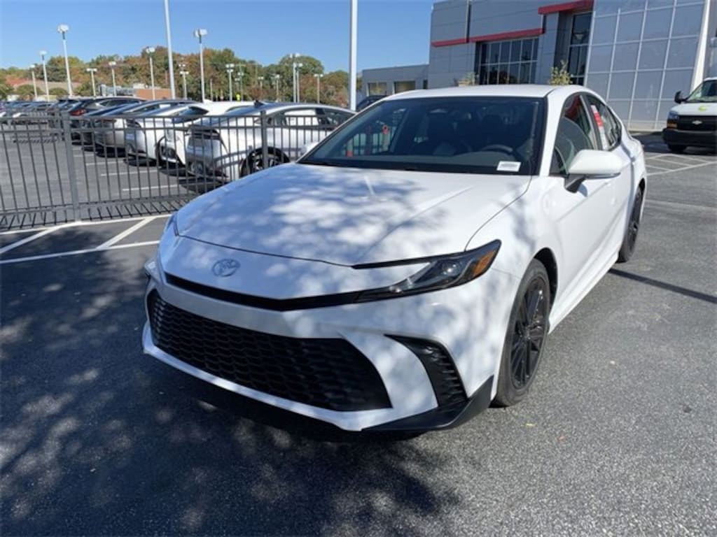 New 2026 Toyota Camry SE SE