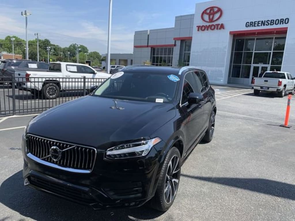 Used 2022 Volvo XC90 T6 AWD Momentum 7 Seater Sport Utility