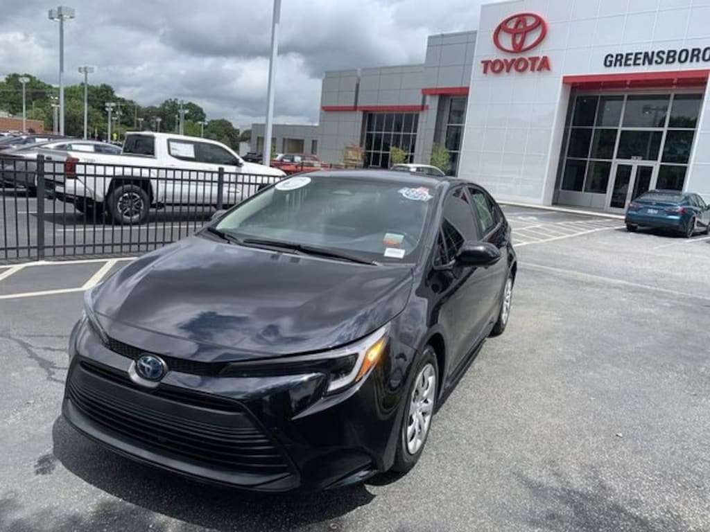 Certified 2024 Toyota Corolla Hybrid LE Sedan