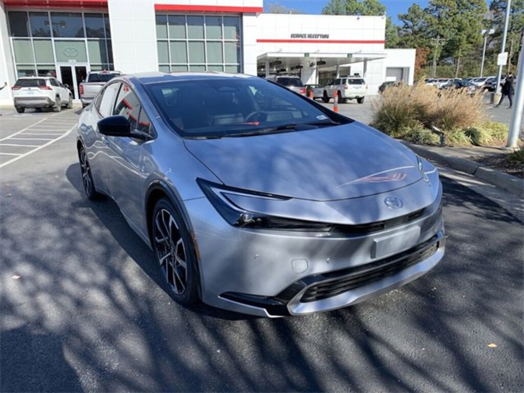 New 2026 Toyota Prius Plug-in Hybrid XSE PLUG-IN HYBRID