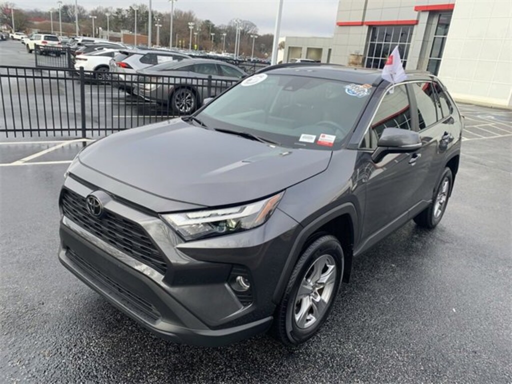 Used 2024 Toyota RAV4 XLE Sport Utility