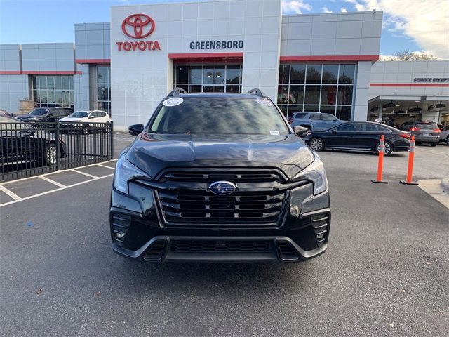 2023 Subaru Ascent Onyx Edition photo 2