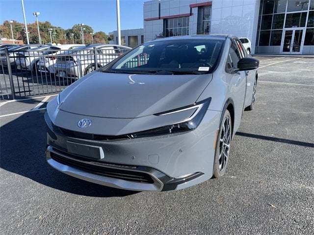 2026 Toyota Prius XSE's photo