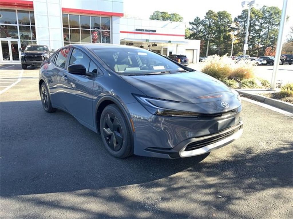 New 2026 Toyota Prius Plug-in Hybrid SE PLUG-IN HYBRID