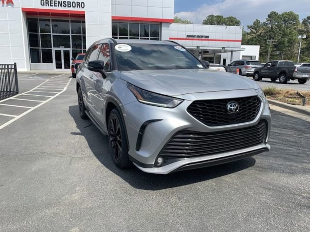 Used 2023 Toyota Highlander XSE Sport Utility