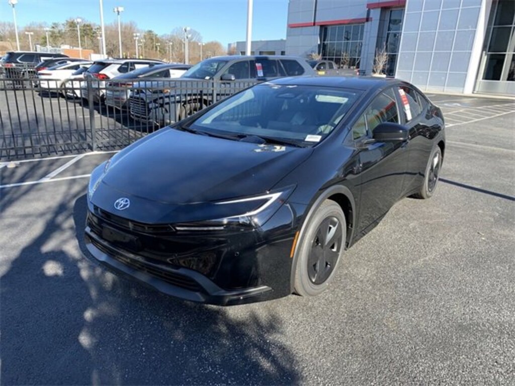 New 2026 Toyota Prius LE LE