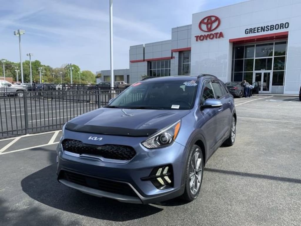 Used 2022 Kia Niro Touring SE Sport Utility