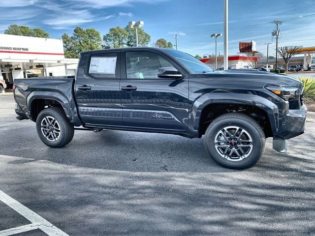2026 Toyota Tacoma TRD Sport - Photo 9